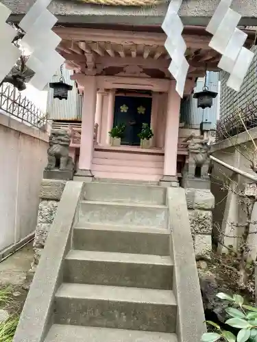 八二神社の{uncategorized: "未分類", other: "その他", undefined: "問題あり", building: "その他建物", grave: "お墓", sacred_gate: "鳥居", guardian: "狛犬", statue: "像", buddha: "仏像", history: "歴史", nature: "自然", garden: "庭園", animal: "動物", pagoda: "塔", temizu: "手水舎", mountain_gate: "山門・神門", sanctuary: "本殿・本堂", subordinate: "末社・摂社", art: "芸術", scenery: "景色", jizo: "地蔵", ema: "絵馬", goshuin: "御朱印", omikuji: "おみくじ", items: "授与品その他", amulet: "お守り", goshuincho: "御朱印帳", eats: "食事", festival: "お祭り", votive_dance: "神楽", shichigosan: "七五三参", wedding: "結婚式", experience: "体験その他", initially: "初詣", around: "周辺", anti_infection: "感染症対策"}