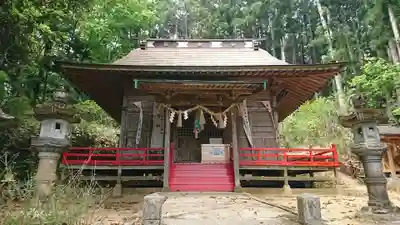 八幡神社の本殿・本堂