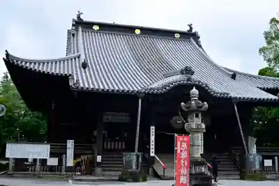 鑁阿寺の本殿・本堂