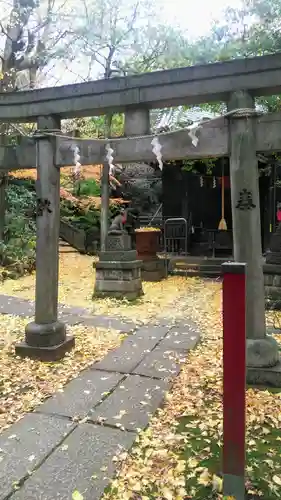 赤坂氷川神社の鳥居