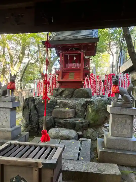 連理稲荷神社の本殿・本堂
