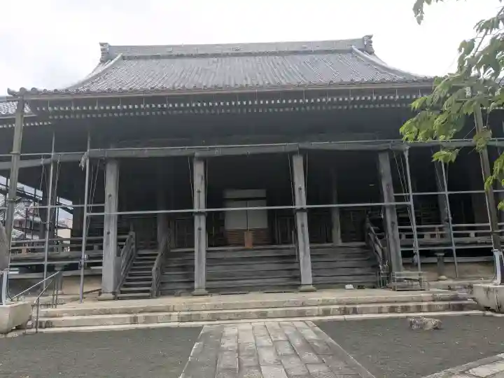 龍本寺の{uncategorized: "未分類", other: "その他", undefined: "問題あり", building: "その他建物", grave: "お墓", sacred_gate: "鳥居", guardian: "狛犬", statue: "像", buddha: "仏像", history: "歴史", nature: "自然", garden: "庭園", animal: "動物", pagoda: "塔", temizu: "手水舎", mountain_gate: "山門・神門", sanctuary: "本殿・本堂", subordinate: "末社・摂社", art: "芸術", scenery: "景色", jizo: "地蔵", ema: "絵馬", goshuin: "御朱印", omikuji: "おみくじ", items: "授与品その他", amulet: "お守り", goshuincho: "御朱印帳", eats: "食事", festival: "お祭り", votive_dance: "神楽", shichigosan: "七五三参", wedding: "結婚式", experience: "体験その他", initially: "初詣", around: "周辺", anti_infection: "感染症対策"}
