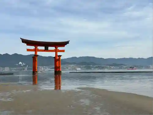 厳島神社(広島県)