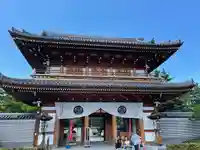 伝通院の山門・神門