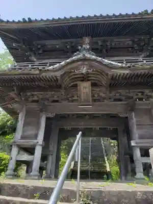 願成就寺の山門・神門