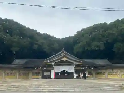 福岡縣護國神社の{uncategorized: "未分類", other: "その他", undefined: "問題あり", building: "その他建物", grave: "お墓", sacred_gate: "鳥居", guardian: "狛犬", statue: "像", buddha: "仏像", history: "歴史", nature: "自然", garden: "庭園", animal: "動物", pagoda: "塔", temizu: "手水舎", mountain_gate: "山門・神門", sanctuary: "本殿・本堂", subordinate: "末社・摂社", art: "芸術", scenery: "景色", jizo: "地蔵", ema: "絵馬", goshuin: "御朱印", omikuji: "おみくじ", items: "授与品その他", amulet: "お守り", goshuincho: "御朱印帳", eats: "食事", festival: "お祭り", votive_dance: "神楽", shichigosan: "七五三参", wedding: "結婚式", experience: "体験その他", initially: "初詣", around: "周辺", anti_infection: "感染症対策"}