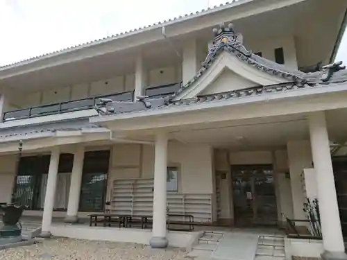 仏土寺の本殿・本堂