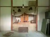 医王寺の本殿・本堂