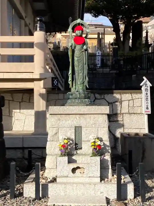 金乗院(目白不動尊)の地蔵