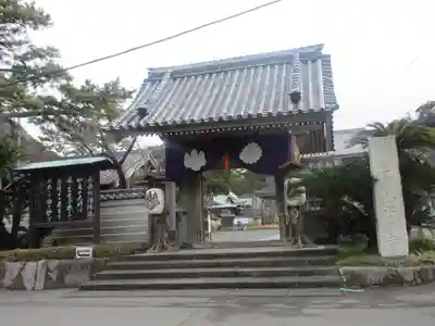 光明寺の山門・神門