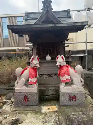 應恭稲荷神社の{uncategorized: "未分類", other: "その他", undefined: "問題あり", building: "その他建物", grave: "お墓", sacred_gate: "鳥居", guardian: "狛犬", statue: "像", buddha: "仏像", history: "歴史", nature: "自然", garden: "庭園", animal: "動物", pagoda: "塔", temizu: "手水舎", mountain_gate: "山門・神門", sanctuary: "本殿・本堂", subordinate: "末社・摂社", art: "芸術", scenery: "景色", jizo: "地蔵", ema: "絵馬", goshuin: "御朱印", omikuji: "おみくじ", items: "授与品その他", amulet: "お守り", goshuincho: "御朱印帳", eats: "食事", festival: "お祭り", votive_dance: "神楽", shichigosan: "七五三参", wedding: "結婚式", experience: "体験その他", initially: "初詣", around: "周辺", anti_infection: "感染症対策"}