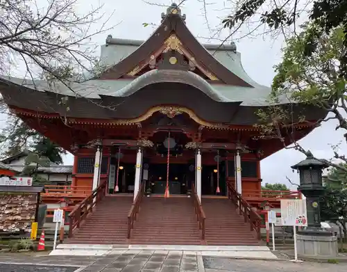 布施弁天 東海寺の本殿・本堂