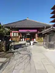 大行院の本殿