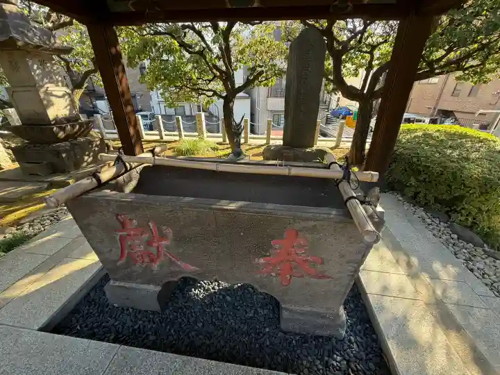 日曜寺の{uncategorized: "未分類", other: "その他", undefined: "問題あり", building: "その他建物", grave: "お墓", sacred_gate: "鳥居", guardian: "狛犬", statue: "像", buddha: "仏像", history: "歴史", nature: "自然", garden: "庭園", animal: "動物", pagoda: "塔", temizu: "手水舎", mountain_gate: "山門・神門", sanctuary: "本殿・本堂", subordinate: "末社・摂社", art: "芸術", scenery: "景色", jizo: "地蔵", ema: "絵馬", goshuin: "御朱印", omikuji: "おみくじ", items: "授与品その他", amulet: "お守り", goshuincho: "御朱印帳", eats: "食事", festival: "お祭り", votive_dance: "神楽", shichigosan: "七五三参", wedding: "結婚式", experience: "体験その他", initially: "初詣", around: "周辺", anti_infection: "感染症対策"}