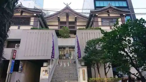 出雲大社東京分祠の山門・神門