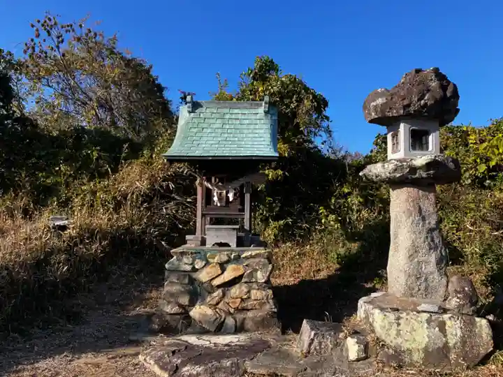 中野山若宮神社(白人宮)の本殿・本堂