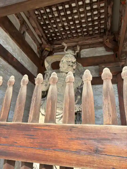 仁和寺の{uncategorized: "未分類", other: "その他", undefined: "問題あり", building: "その他建物", grave: "お墓", sacred_gate: "鳥居", guardian: "狛犬", statue: "像", buddha: "仏像", history: "歴史", nature: "自然", garden: "庭園", animal: "動物", pagoda: "塔", temizu: "手水舎", mountain_gate: "山門・神門", sanctuary: "本殿・本堂", subordinate: "末社・摂社", art: "芸術", scenery: "景色", jizo: "地蔵", ema: "絵馬", goshuin: "御朱印", omikuji: "おみくじ", items: "授与品その他", amulet: "お守り", goshuincho: "御朱印帳", eats: "食事", festival: "お祭り", votive_dance: "神楽", shichigosan: "七五三参", wedding: "結婚式", experience: "体験その他", initially: "初詣", around: "周辺", anti_infection: "感染症対策"}