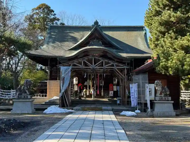 總社大神宮の{uncategorized: "未分類", other: "その他", undefined: "問題あり", building: "その他建物", grave: "お墓", sacred_gate: "鳥居", guardian: "狛犬", statue: "像", buddha: "仏像", history: "歴史", nature: "自然", garden: "庭園", animal: "動物", pagoda: "塔", temizu: "手水舎", mountain_gate: "山門・神門", sanctuary: "本殿・本堂", subordinate: "末社・摂社", art: "芸術", scenery: "景色", jizo: "地蔵", ema: "絵馬", goshuin: "御朱印", omikuji: "おみくじ", items: "授与品その他", amulet: "お守り", goshuincho: "御朱印帳", eats: "食事", festival: "お祭り", votive_dance: "神楽", shichigosan: "七五三参", wedding: "結婚式", experience: "体験その他", initially: "初詣", around: "周辺", anti_infection: "感染症対策"}