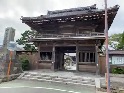 本覚寺の山門・神門