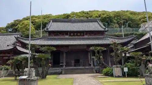 興福寺の本殿・本堂