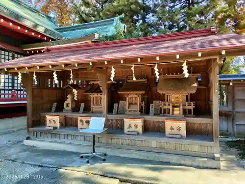 諏訪神社の末社・摂社