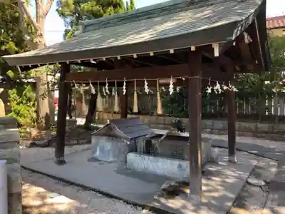 荒井神社の手水舎