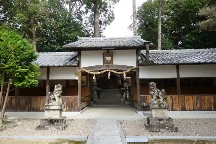 八幡神社の本殿・本堂