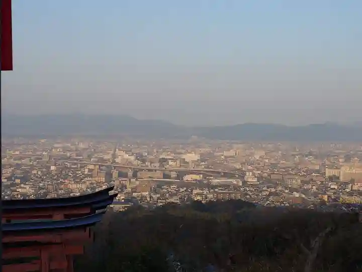 伏見稲荷大社三ノ峰(下之社神蹟・白菊大神)(京都府)