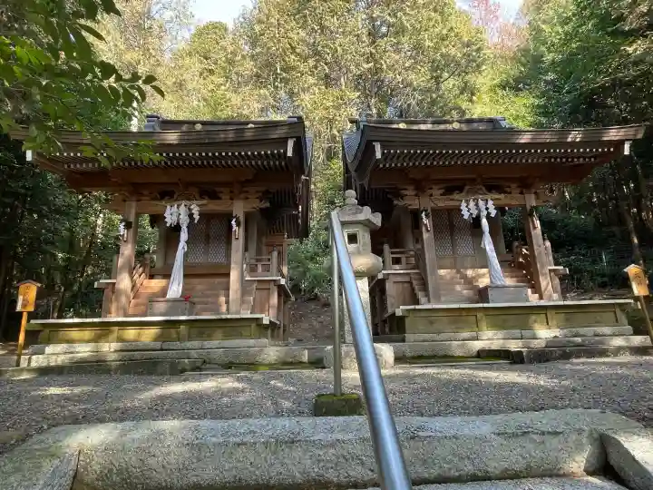 安吉神社の{uncategorized: "未分類", other: "その他", undefined: "問題あり", building: "その他建物", grave: "お墓", sacred_gate: "鳥居", guardian: "狛犬", statue: "像", buddha: "仏像", history: "歴史", nature: "自然", garden: "庭園", animal: "動物", pagoda: "塔", temizu: "手水舎", mountain_gate: "山門・神門", sanctuary: "本殿・本堂", subordinate: "末社・摂社", art: "芸術", scenery: "景色", jizo: "地蔵", ema: "絵馬", goshuin: "御朱印", omikuji: "おみくじ", items: "授与品その他", amulet: "お守り", goshuincho: "御朱印帳", eats: "食事", festival: "お祭り", votive_dance: "神楽", shichigosan: "七五三参", wedding: "結婚式", experience: "体験その他", initially: "初詣", around: "周辺", anti_infection: "感染症対策"}