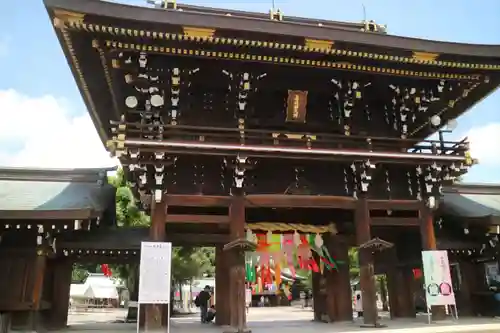 真清田神社の山門・神門