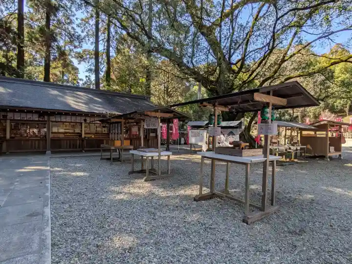 都農神社の{uncategorized: "未分類", other: "その他", undefined: "問題あり", building: "その他建物", grave: "お墓", sacred_gate: "鳥居", guardian: "狛犬", statue: "像", buddha: "仏像", history: "歴史", nature: "自然", garden: "庭園", animal: "動物", pagoda: "塔", temizu: "手水舎", mountain_gate: "山門・神門", sanctuary: "本殿・本堂", subordinate: "末社・摂社", art: "芸術", scenery: "景色", jizo: "地蔵", ema: "絵馬", goshuin: "御朱印", omikuji: "おみくじ", items: "授与品その他", amulet: "お守り", goshuincho: "御朱印帳", eats: "食事", festival: "お祭り", votive_dance: "神楽", shichigosan: "七五三参", wedding: "結婚式", experience: "体験その他", initially: "初詣", around: "周辺", anti_infection: "感染症対策"}