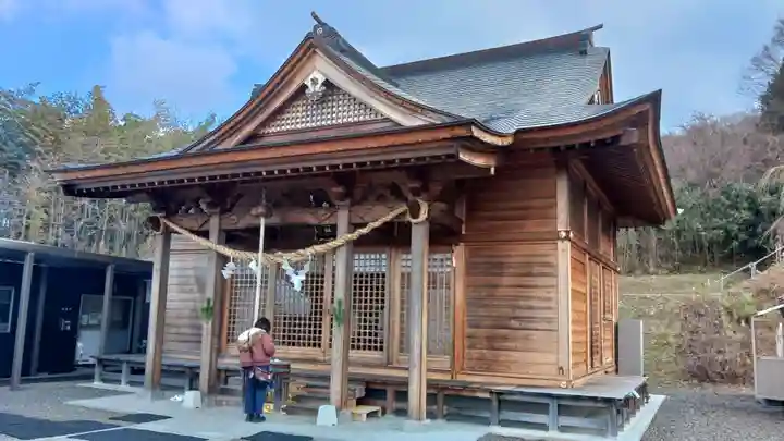 白根三吉神社(福島県)