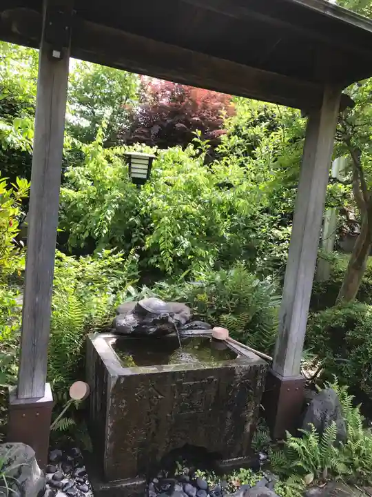 大蓮寺の手水舎