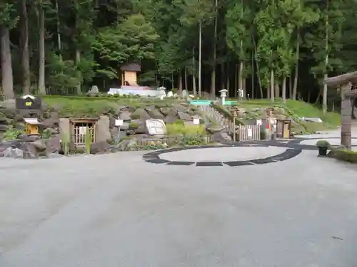 不二阿祖山太神宮の本殿