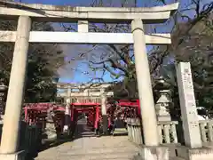 美濃輪稲荷神社の鳥居