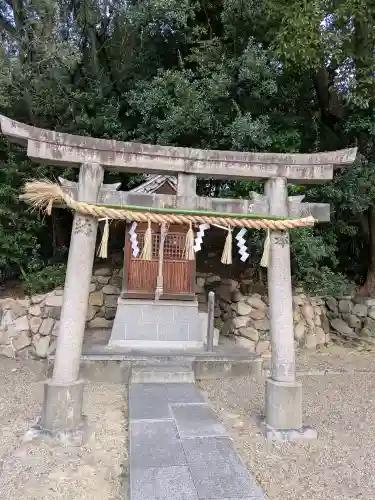 安居神社の{uncategorized: "未分類", other: "その他", undefined: "問題あり", building: "その他建物", grave: "お墓", sacred_gate: "鳥居", guardian: "狛犬", statue: "像", buddha: "仏像", history: "歴史", nature: "自然", garden: "庭園", animal: "動物", pagoda: "塔", temizu: "手水舎", mountain_gate: "山門・神門", sanctuary: "本殿・本堂", subordinate: "末社・摂社", art: "芸術", scenery: "景色", jizo: "地蔵", ema: "絵馬", goshuin: "御朱印", omikuji: "おみくじ", items: "授与品その他", amulet: "お守り", goshuincho: "御朱印帳", eats: "食事", festival: "お祭り", votive_dance: "神楽", shichigosan: "七五三参", wedding: "結婚式", experience: "体験その他", initially: "初詣", around: "周辺", anti_infection: "感染症対策"}