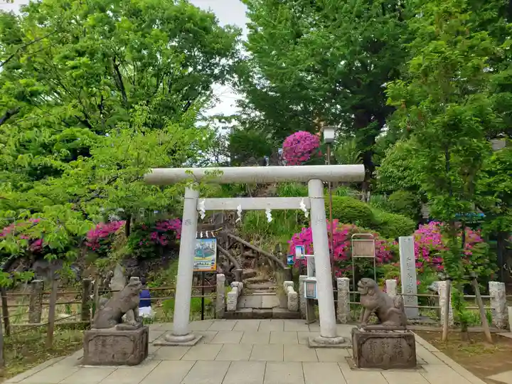 鳩森八幡神社(東京都)