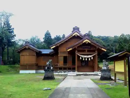 居多神社の本殿