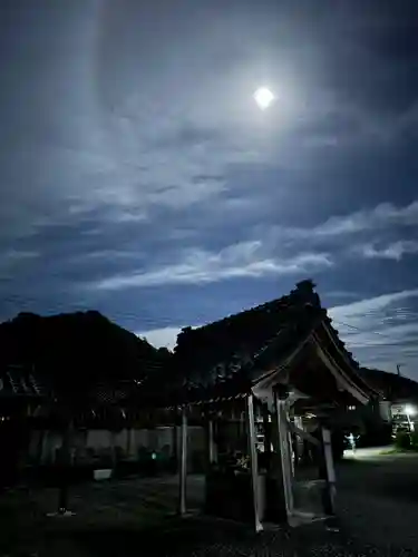 守りの神　藤基神社のその他建物