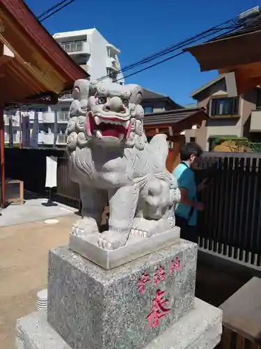 出雲大社埼玉分院の狛犬