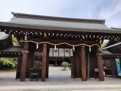 竈山神社の山門・神門