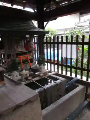 雨宝院の手水舎