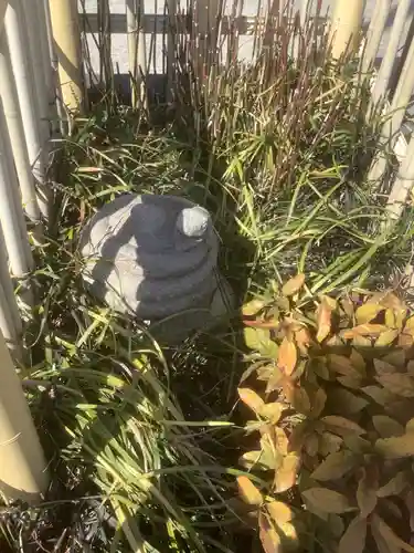 中島黒體龍王大神社の像