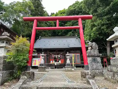 三光稲荷神社の鳥居