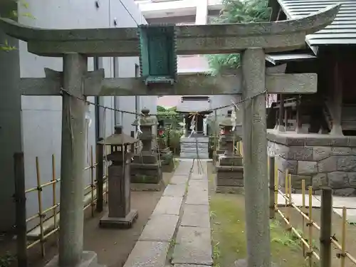亀有香取神社の末社・摂社