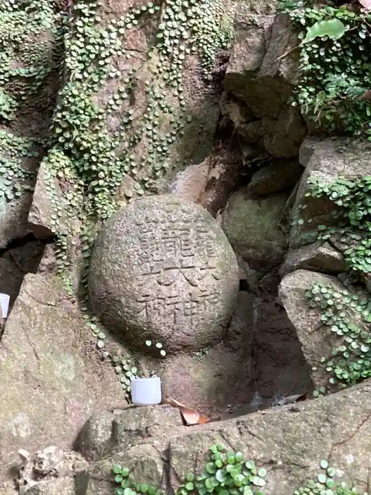 不動尊(布引の滝)の像