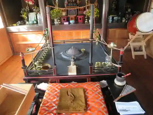 信濃比叡廣拯院の本殿・本堂