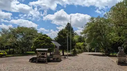 女満別神社の庭園