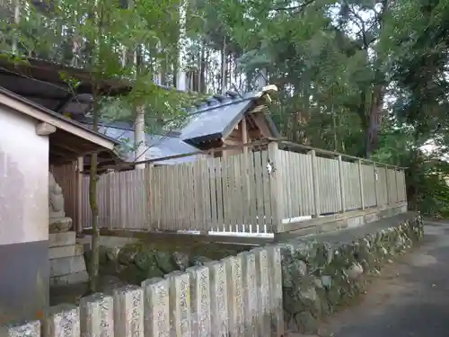西外城田神社の末社・摂社