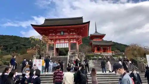 清水寺の山門・神門
